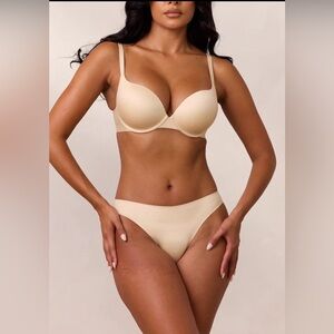 New Lounge Underwear Everyday Ultimate Push-Up Bra Vanilla, 32C